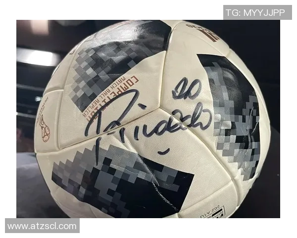 足球球星贴纸收藏热潮掀起，热爱足球的你绝不可错过的珍贵纪念品