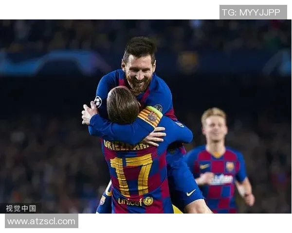 足球传奇球星格子画艺术展现从球场到画布的跨界魅力 足球传奇球星格子画艺术展现从球场到画布的跨界魅力